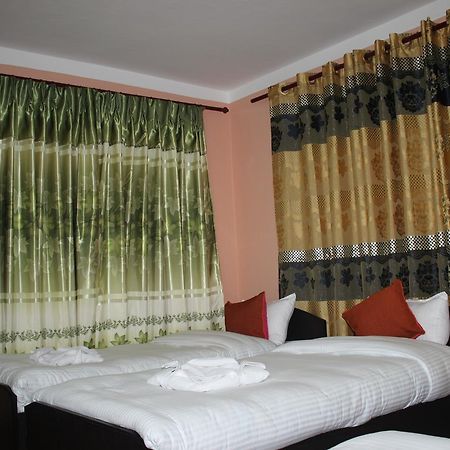 كاتماندو Travellers Dorm Bed & Breakfast المظهر الخارجي الصورة