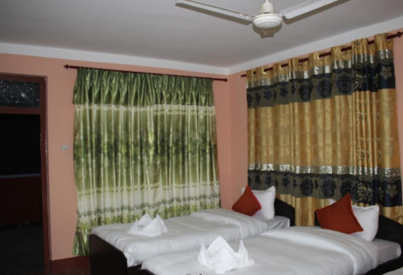 كاتماندو Travellers Dorm Bed & Breakfast المظهر الخارجي الصورة