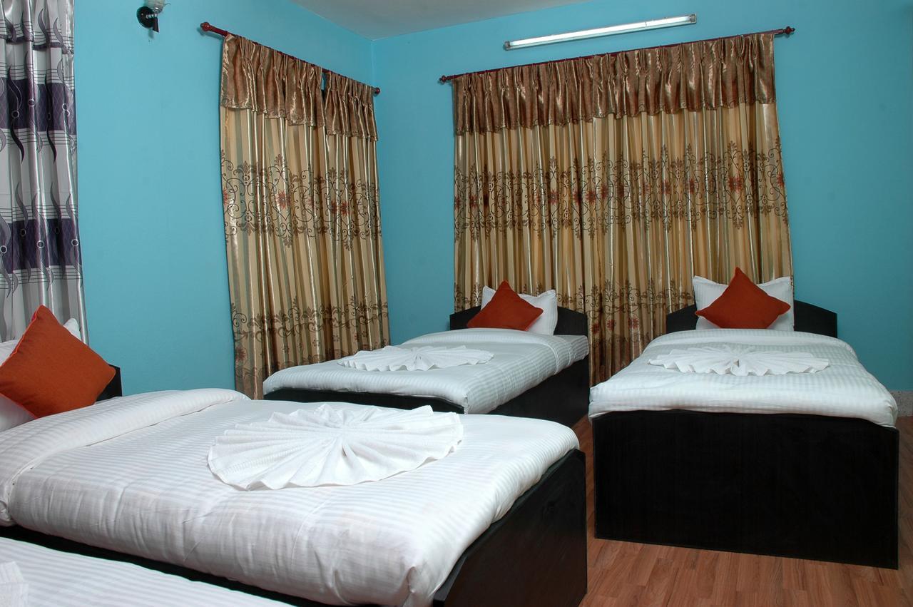 كاتماندو Travellers Dorm Bed & Breakfast المظهر الخارجي الصورة