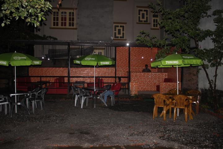 كاتماندو Travellers Dorm Bed & Breakfast المظهر الخارجي الصورة