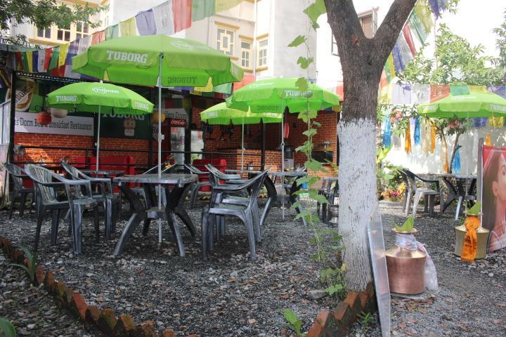 كاتماندو Travellers Dorm Bed & Breakfast المظهر الخارجي الصورة